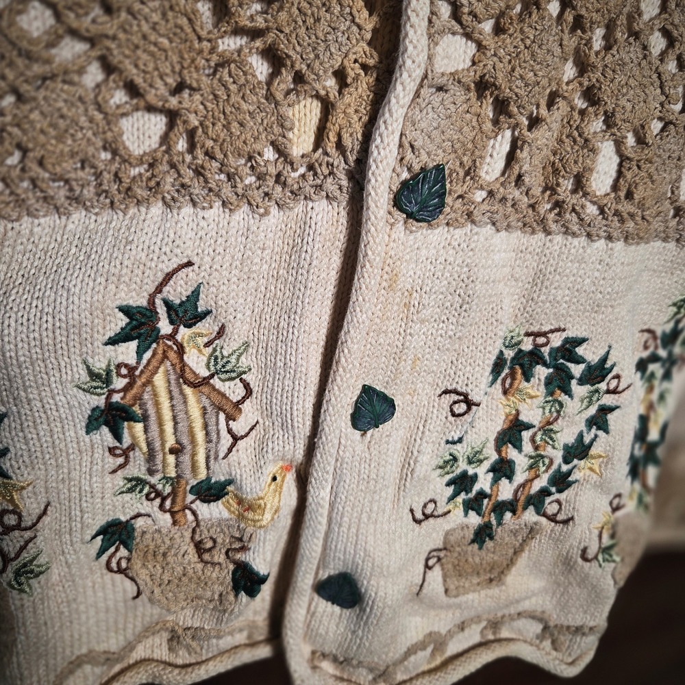 Vintage 90s BellePointe Embroidered Garden Crochet Cardigan Knit Plant Sweater - Picture 7 of 8